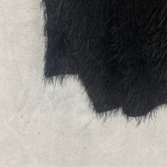 If It Were Me Sweater Womens Large Black Long Sleeve Long Line Pull Over Furry - Picture 4 of 9